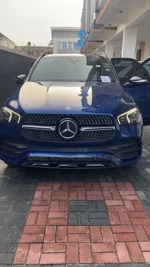 Mercedes-Benz GLE-Class 2020 Blue