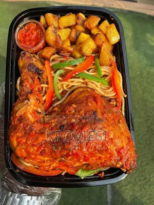 Stirfried Spaghetti With Chicken and Plantain