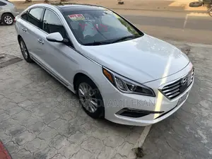 Hyundai Sonata Limited 4dr Sedan (2.4L 4cyl 6A) 2015 White