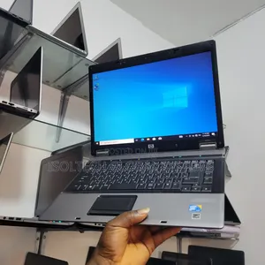 Laptop HP Compaq 6730b 4GB Intel Core 2 Duo HDD 250GB