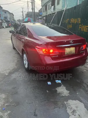 Lexus ES 350 2011 Red