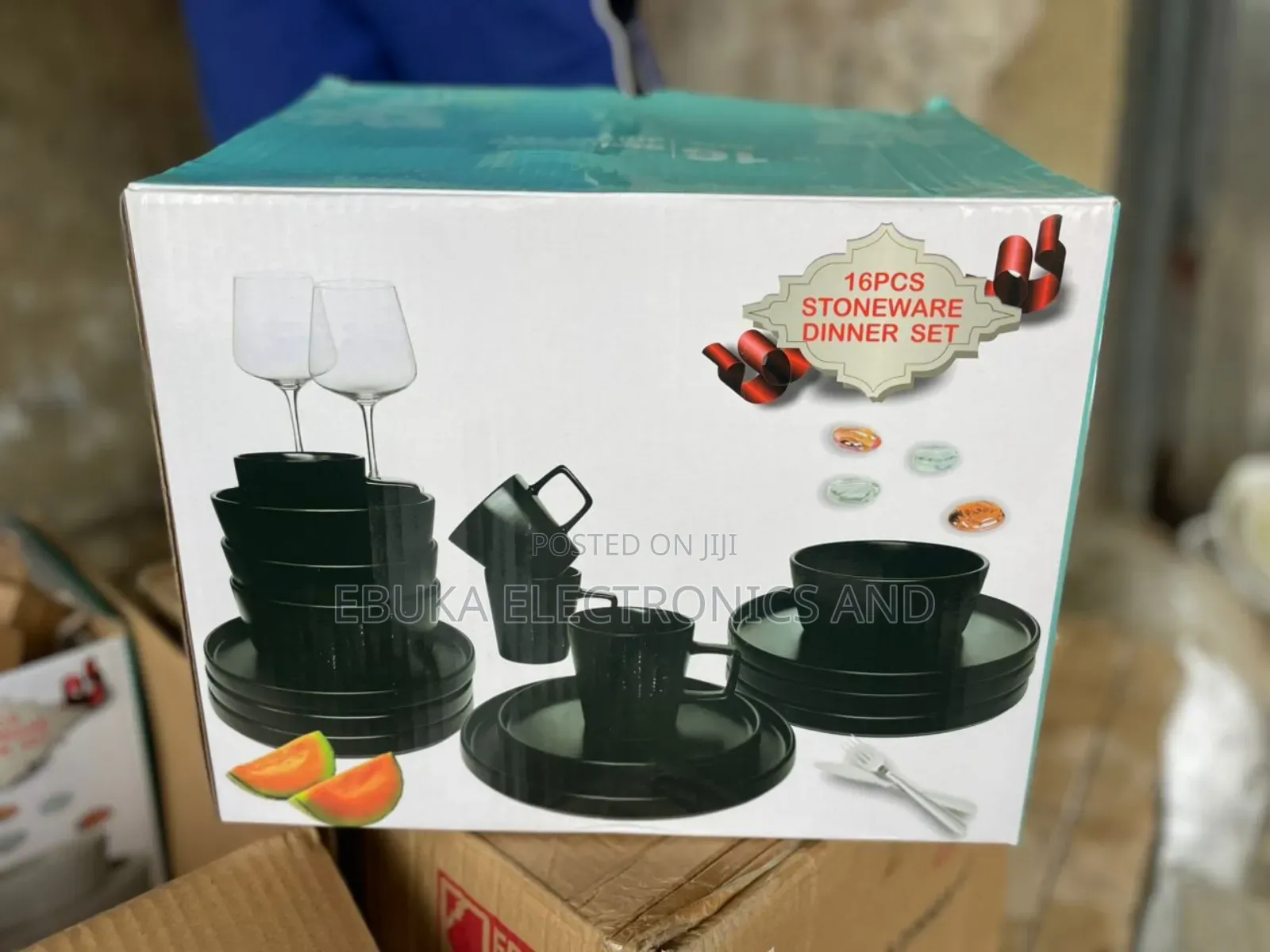 Original 16 PCS Black Stoneware Deep Dinner Set Is Available Now
