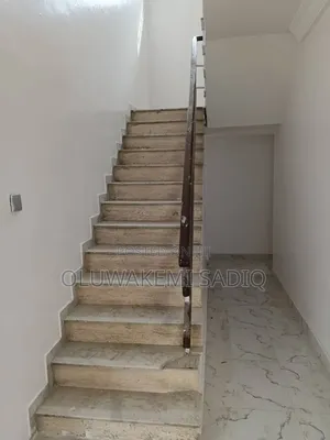 4bdrm Duplex in Adeniyi Jones for rent