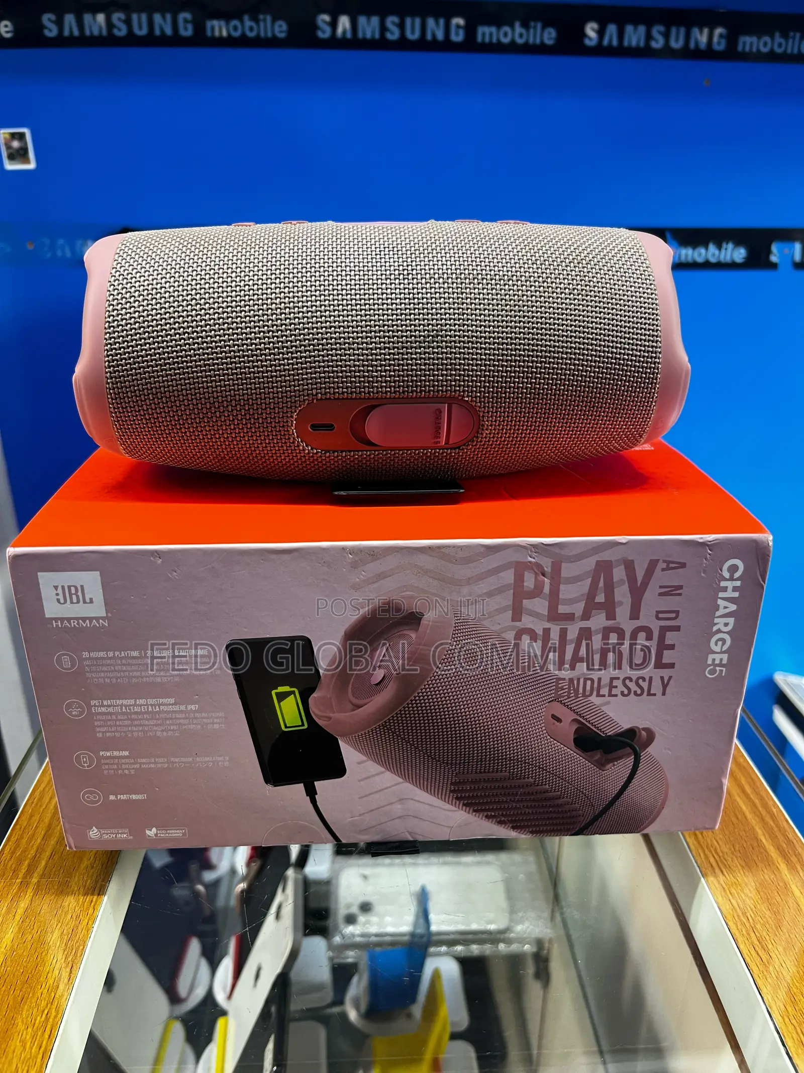 JBL Charge 5