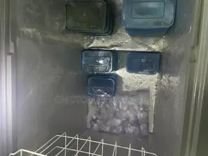 Midea Freezer