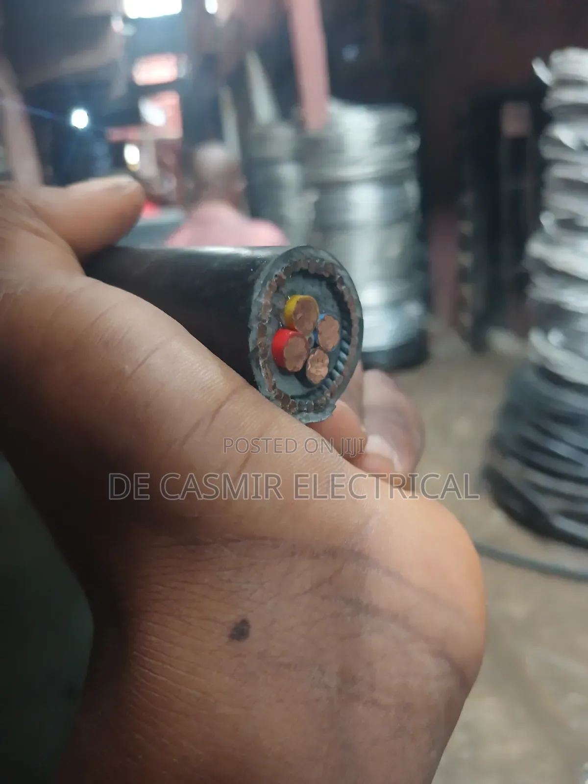 4x16mm2 Armoured Cable