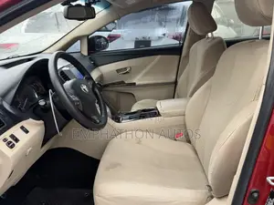 Toyota Venza 2010 Red