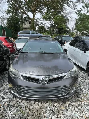 Toyota Avalon XLE 4dr Sedan (3.5L 6cyl 6A) 2015 Gray