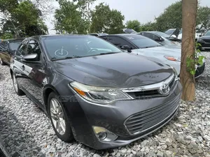 Toyota Avalon XLE 4dr Sedan (3.5L 6cyl 6A) 2015 Gray