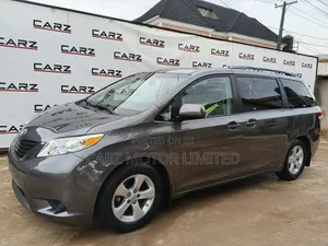 Toyota Sienna 7 Passenger 2011 Gray