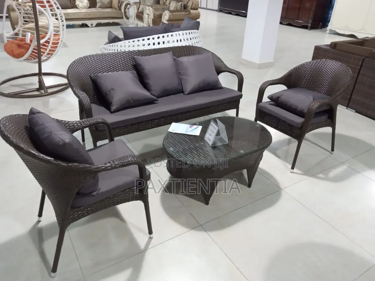 5 Seater Rattan Set With Centre