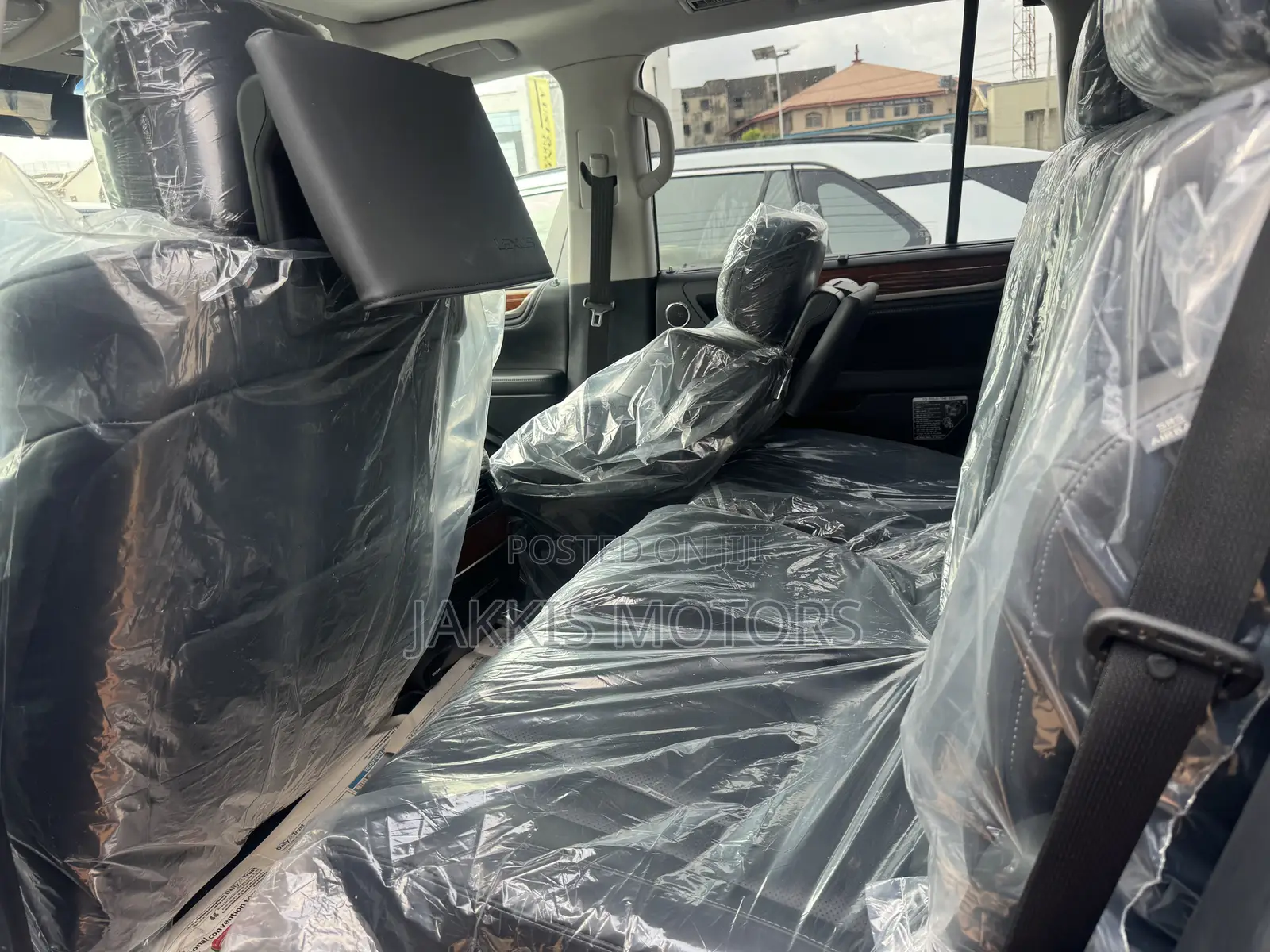 Lexus LX 2018 Black