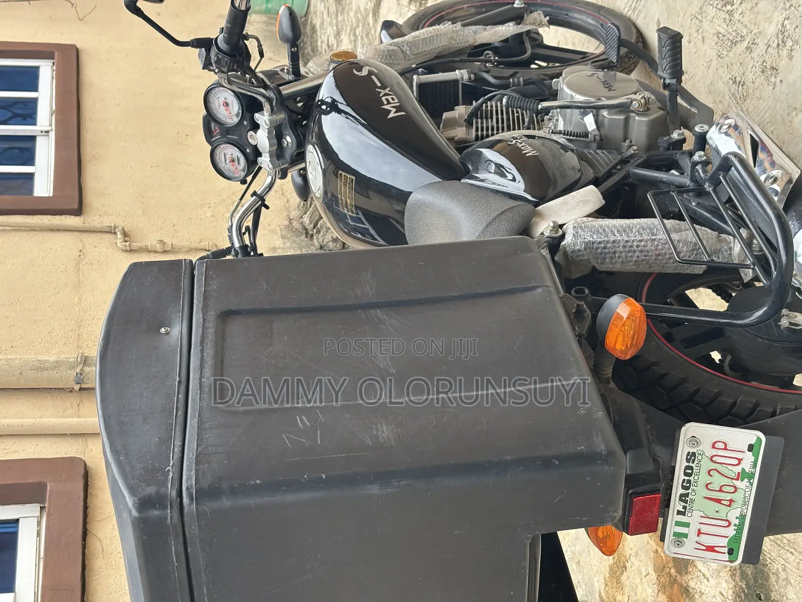 New Max-S 2024 Black