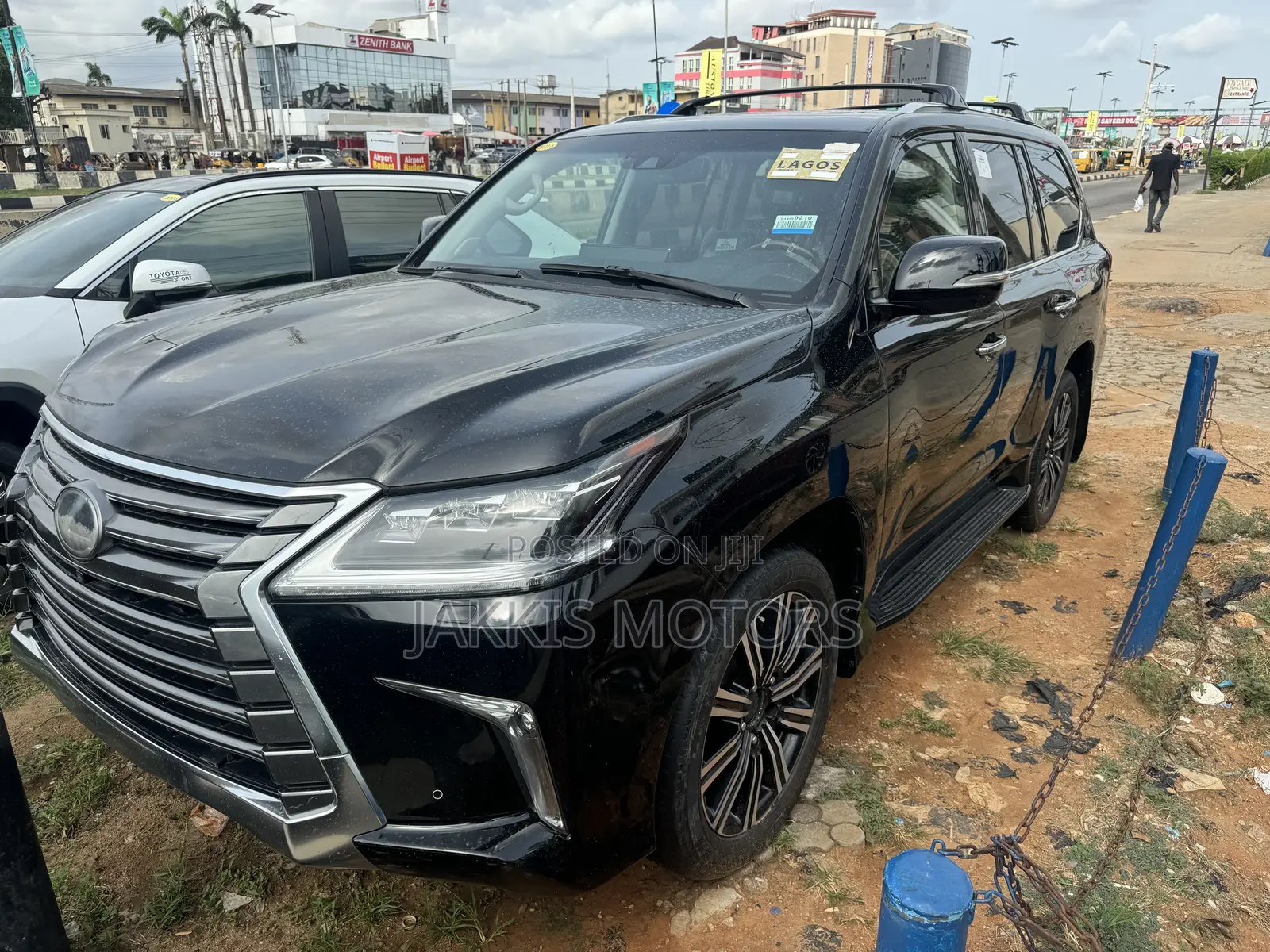 Lexus LX 2018 Black