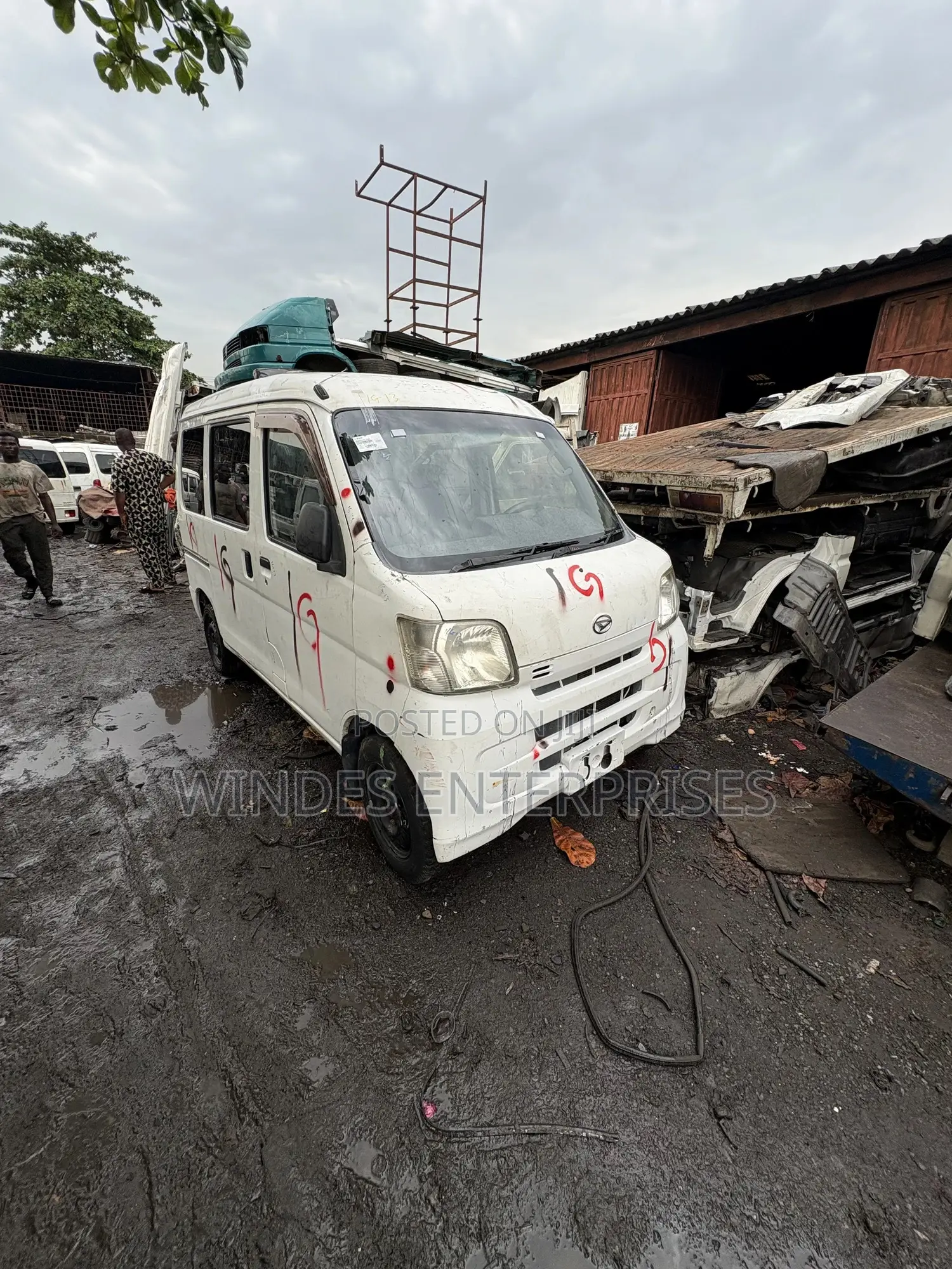Daihatsu Hijet 2012 White