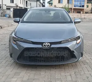 Toyota Corolla LE 2020 Blue