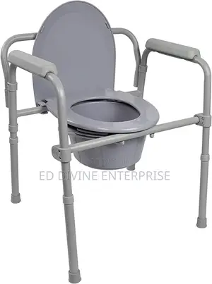 Commode Chair