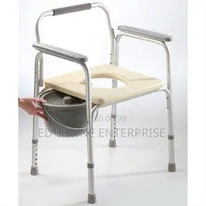 Commode Chair