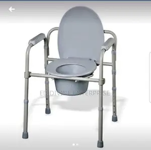 Commode Chair