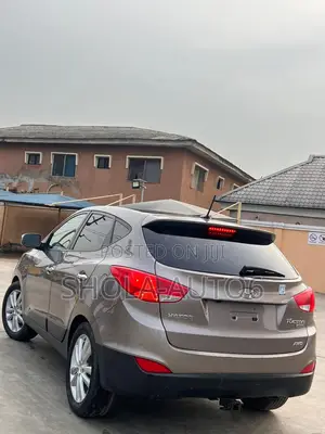 Hyundai Tucson Limited AWD 2012 Brown
