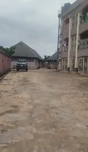 2bdrm Block of Flats in Obio-Akpor for sale