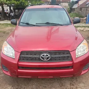 Toyota RAV4 4x4 2009 Red