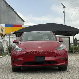 Tesla Model Y 2021 Red