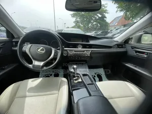 Lexus ES 350 FWD 2014 Gray