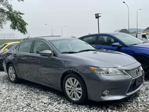 Lexus ES 350 FWD 2014 Gray