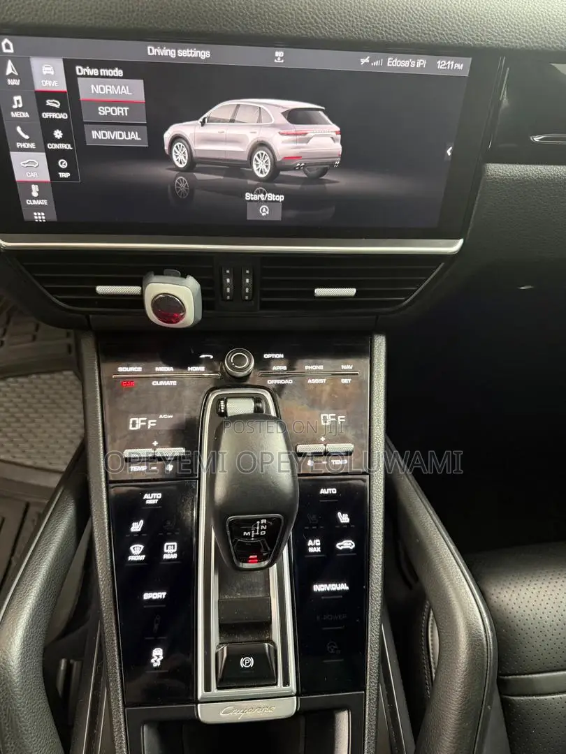 Porsche Cayenne S AWD 2019 Black