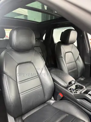 Porsche Cayenne S AWD 2019 Black