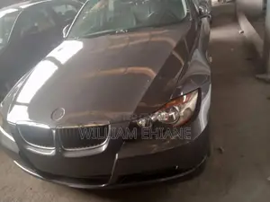BMW 325i 2008 Gray