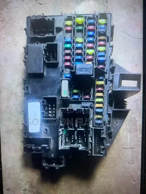 Fuse Box Ford Edge and Expoller 2010 to 2015