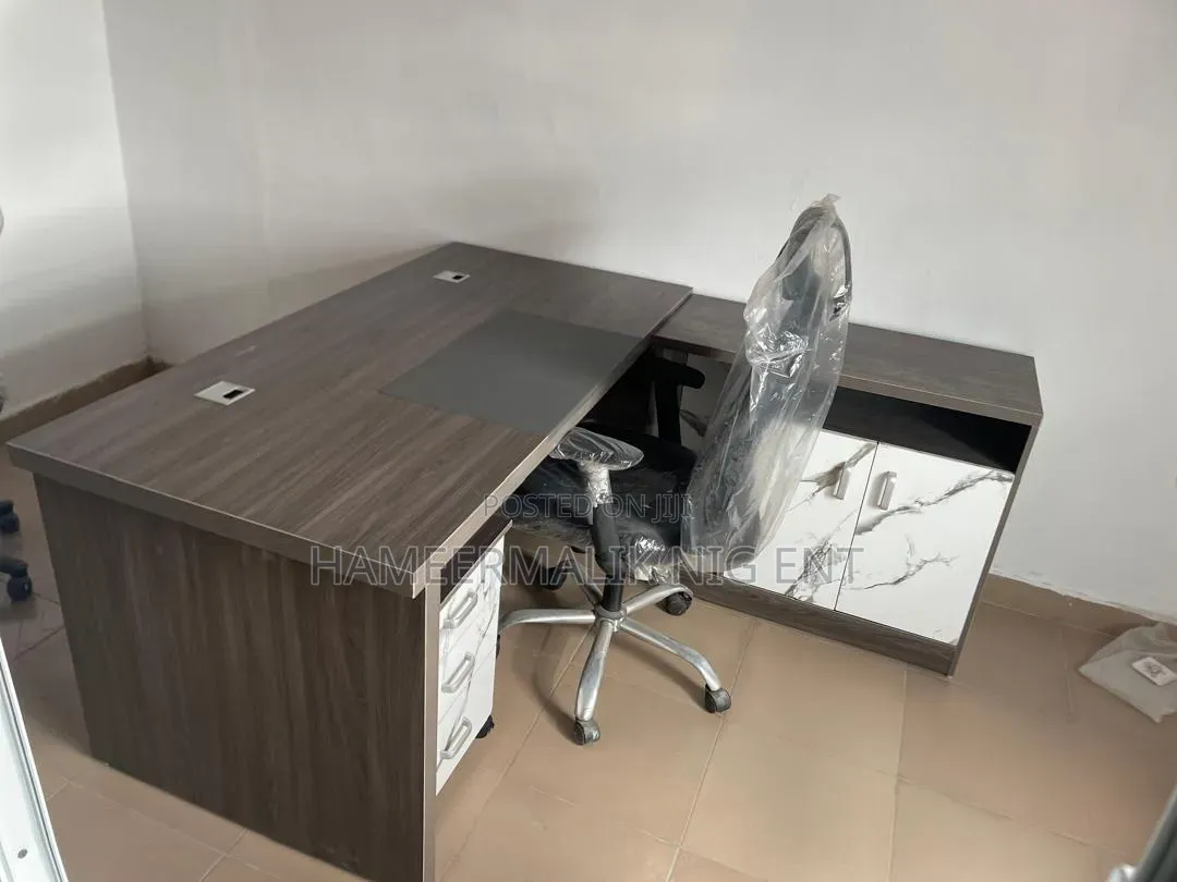 1.6mtr Executive Office Table