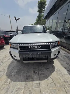 Toyota Land Cruiser Prado 2.4 Petrol 2025 White