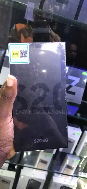 New Samsung Galaxy S20 128 GB Gray
