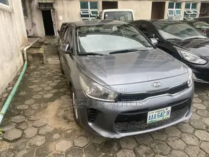 Kia Rio 2018 Gray