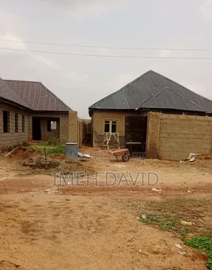 2 Bedroom + 3 Self-con Together