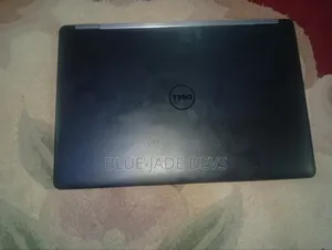 Laptop Dell Latitude E5570 8GB Intel Core i7 SSD 256GB
