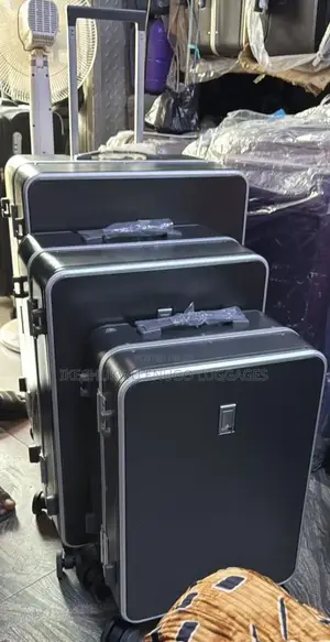 King Premium Aluminium Luggage Set