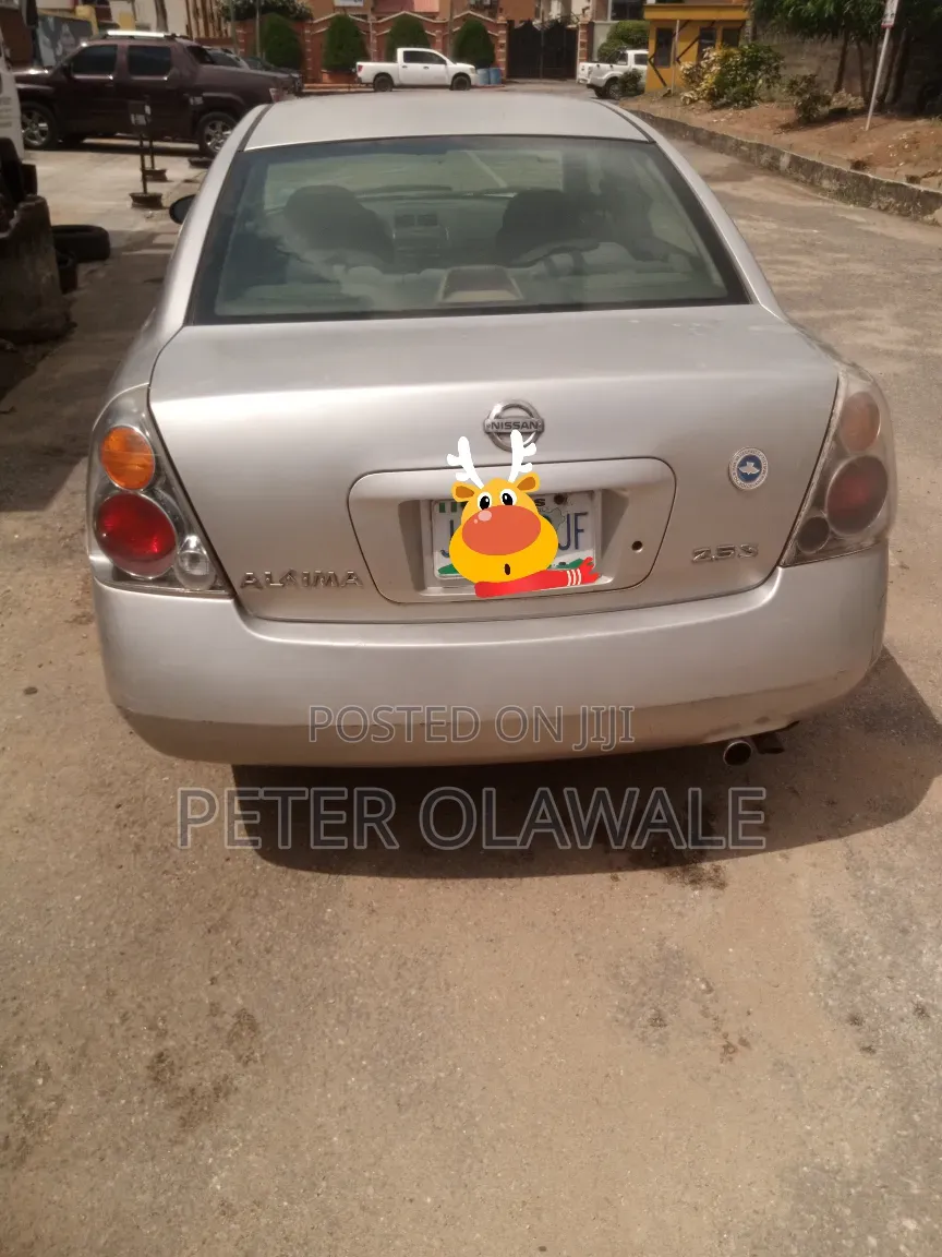 Nissan Altima 2.5 2004 Silver