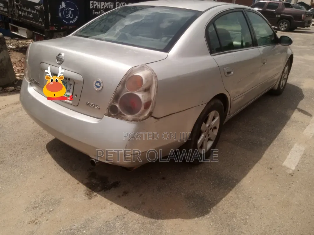 Nissan Altima 2.5 2004 Silver