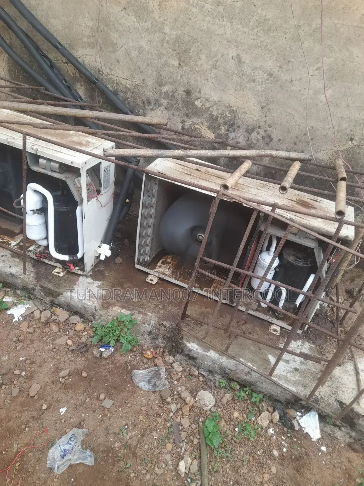 Refrigerators Technician