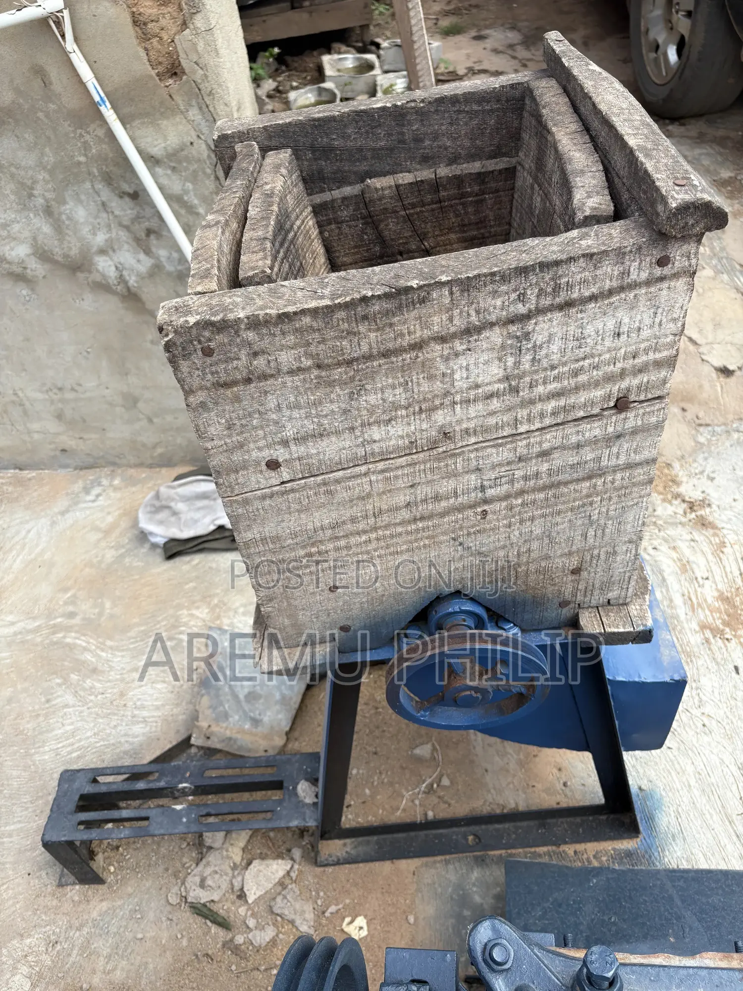 Cassava Grating Machine