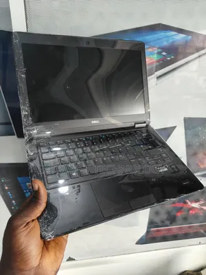 Laptop Dell Latitude 12 E7250 8GB Intel Core i5 SSD 256GB