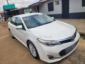 Toyota Avalon 2015 White