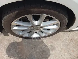 Toyota Avalon 2013 White