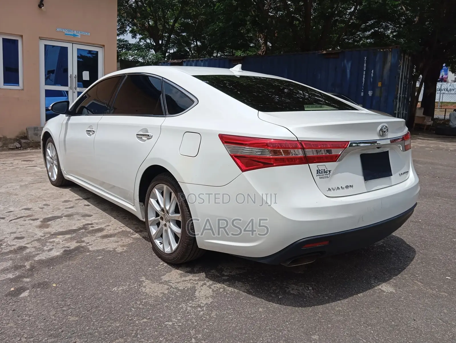 Toyota Avalon 2013 White
