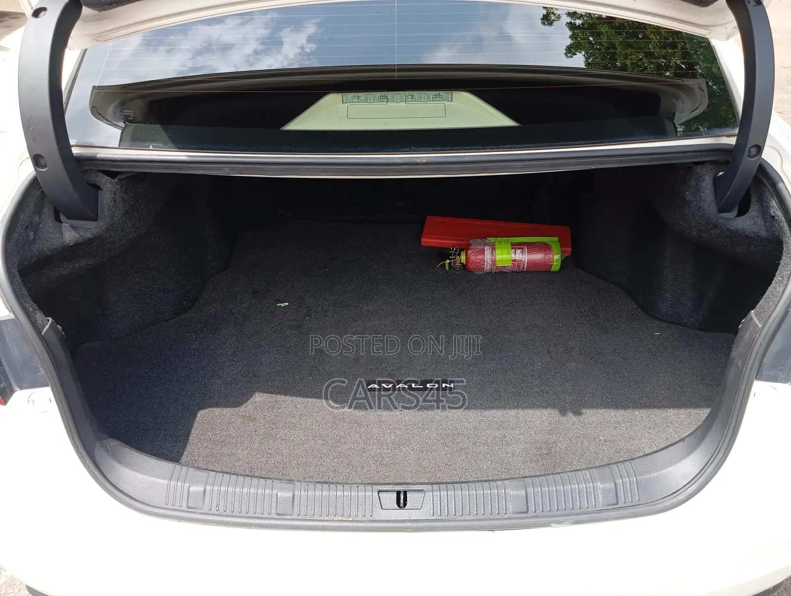Toyota Avalon 2013 White