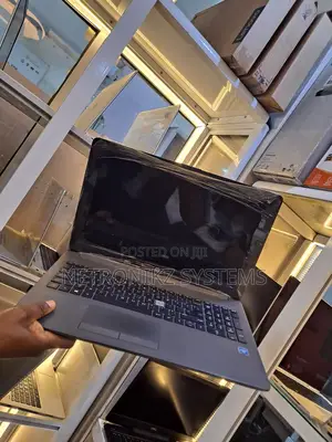 Laptop HP 250 G7 8GB Intel Celeron HDD 500GB